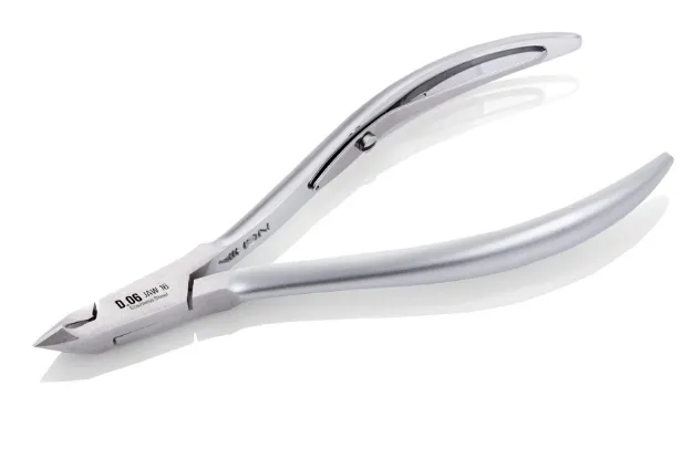 Picture of NGHIA Cuticle Nipper - D-06 (Stainless Steel) Jaw 16